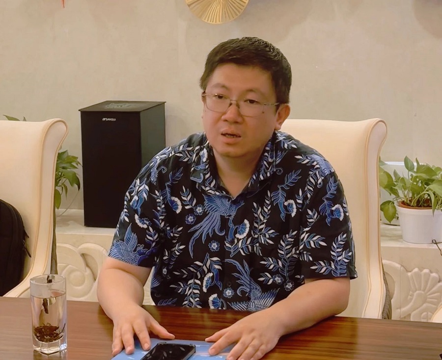 马来西亚彭亨州经济顾问、马中商务理事会邱谊辉拿督与中企代表到访“一带一路”国际科技企业联盟(图3)